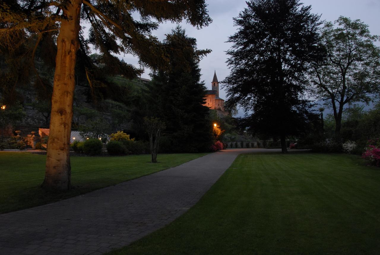B&B Le Camelie Домодоссола Экстерьер фото
